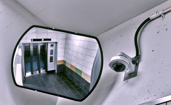 Onderzoekers waarschuwen voor Big Brother-deelknop