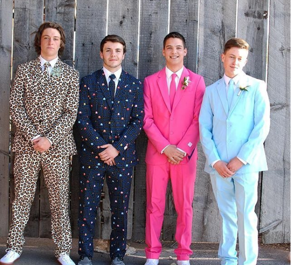 OppoSuits op Instagram