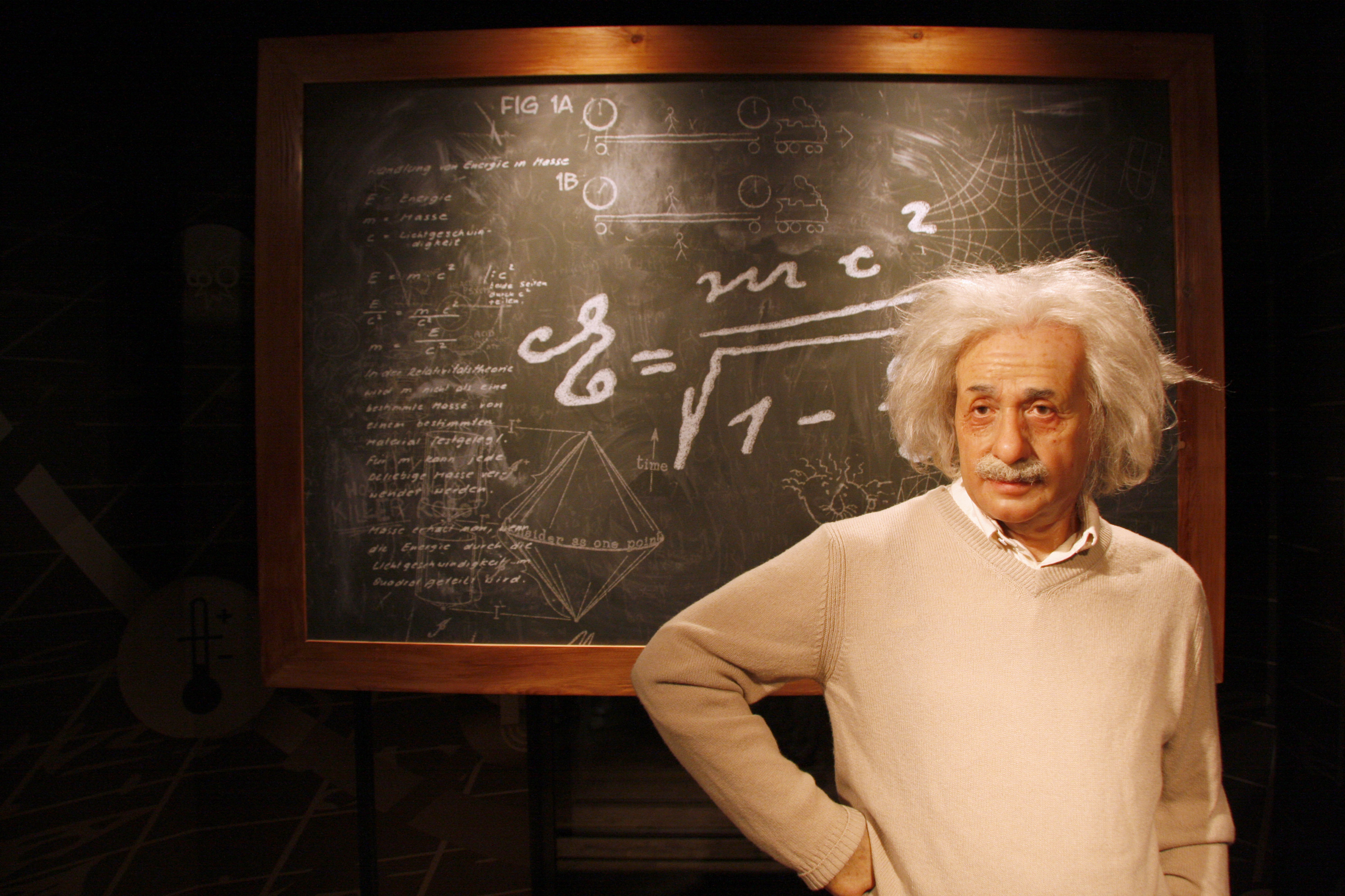 Профессия умный человек. Ученые математики Эйнштейн.