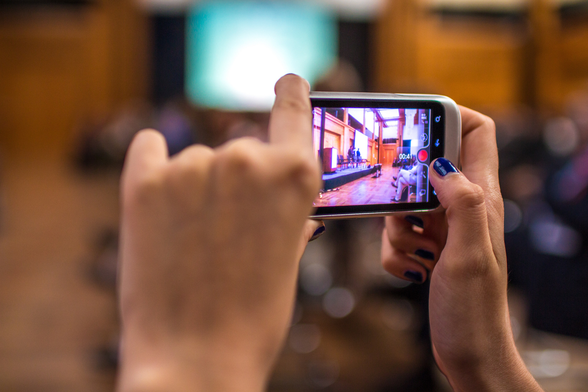 Live kijken bij YouTube groeit 80 procent Emerce