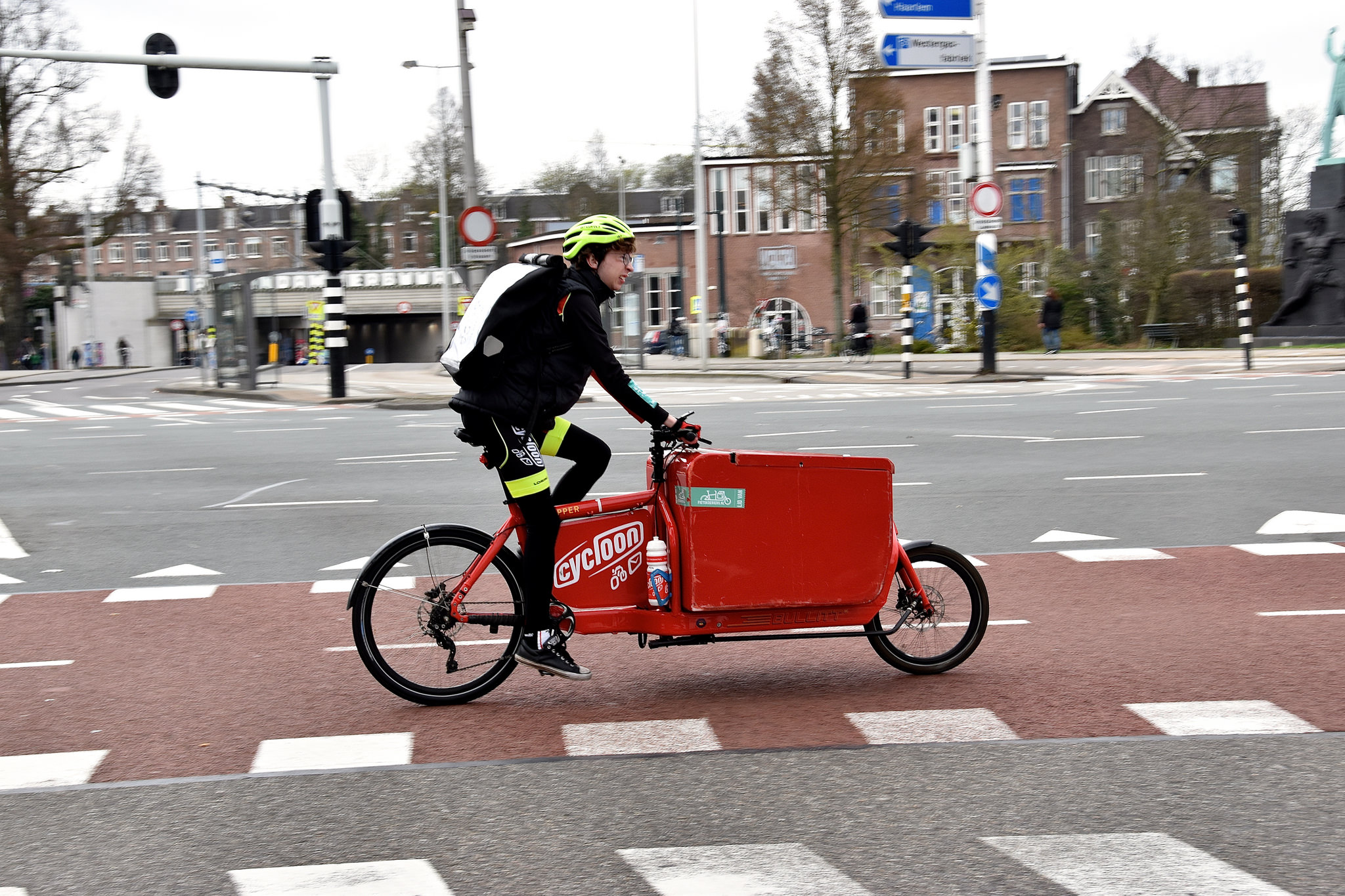 deeltje Moet verbrand Wehkamp zet fietskoeriers in in 12 steden - Emerce