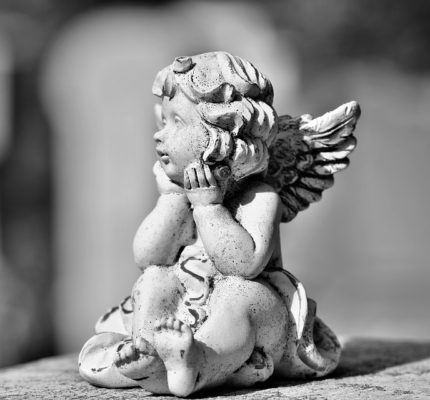 angel-3740392_960_720-430x400.jpg