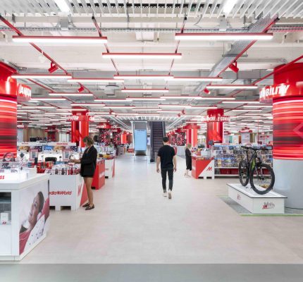 Contractie impliciet Kracht MediaMarkt sluit bovenste etage van winkel in Eindhoven - Emerce