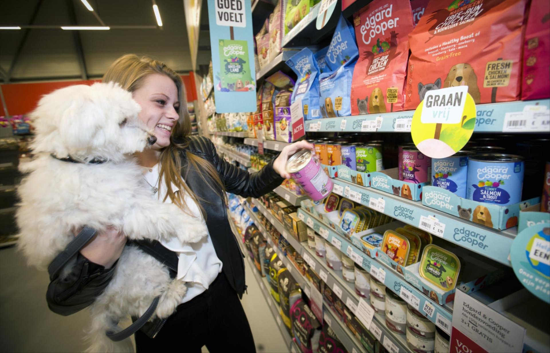 Maryanne Jones Kust Dochter Pets Place opent nieuwe grote vestiging in hartje Hilversum Feestelijke  opening met mandzitwedstrijd en insectenproeverij - Emerce