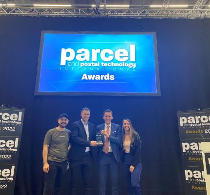 DPD wint wederom Parcel & Postal Technology International award 2022