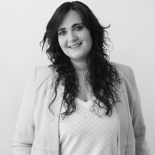 Linda-Zegers-2-Beige-1-scaled